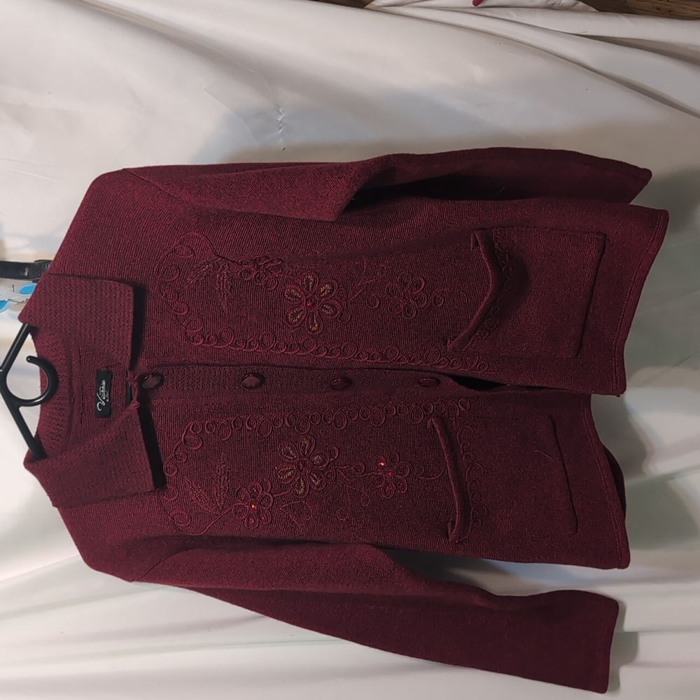 Victoria Red Button-Up Cardigan with Floral Embroidery Size XL